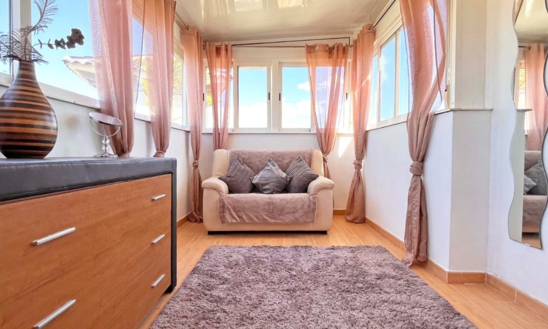 Revânzare - Vilă -
Orihuela Costa - Costa Blanca