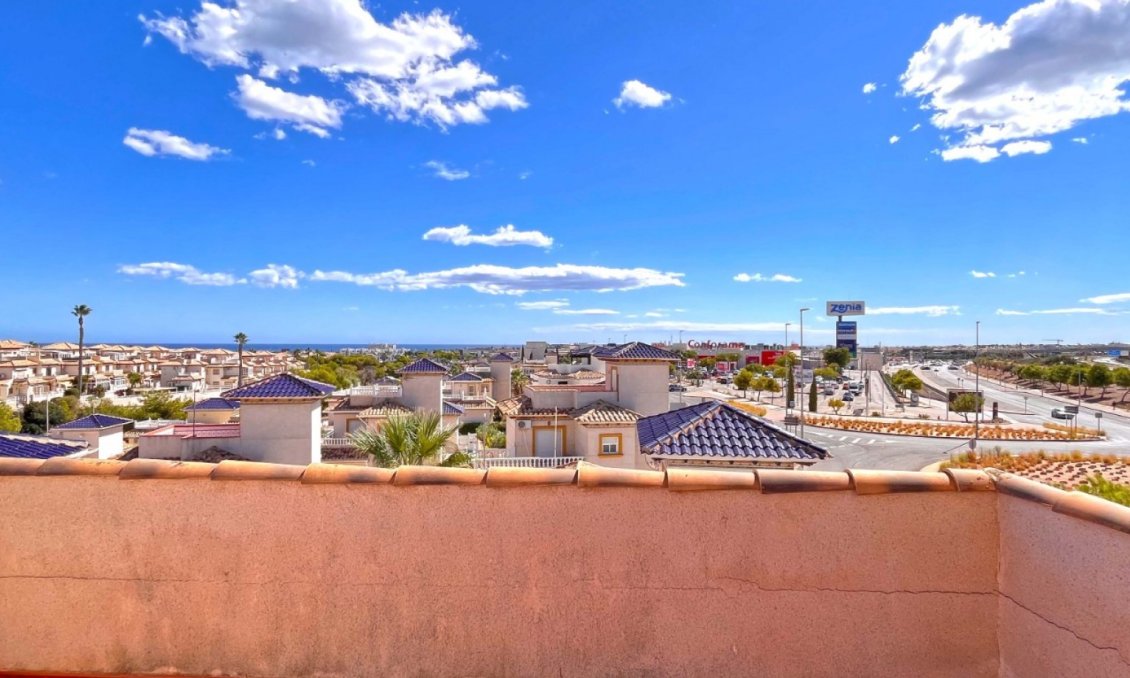 Revânzare - Vilă -
Orihuela Costa - Costa Blanca