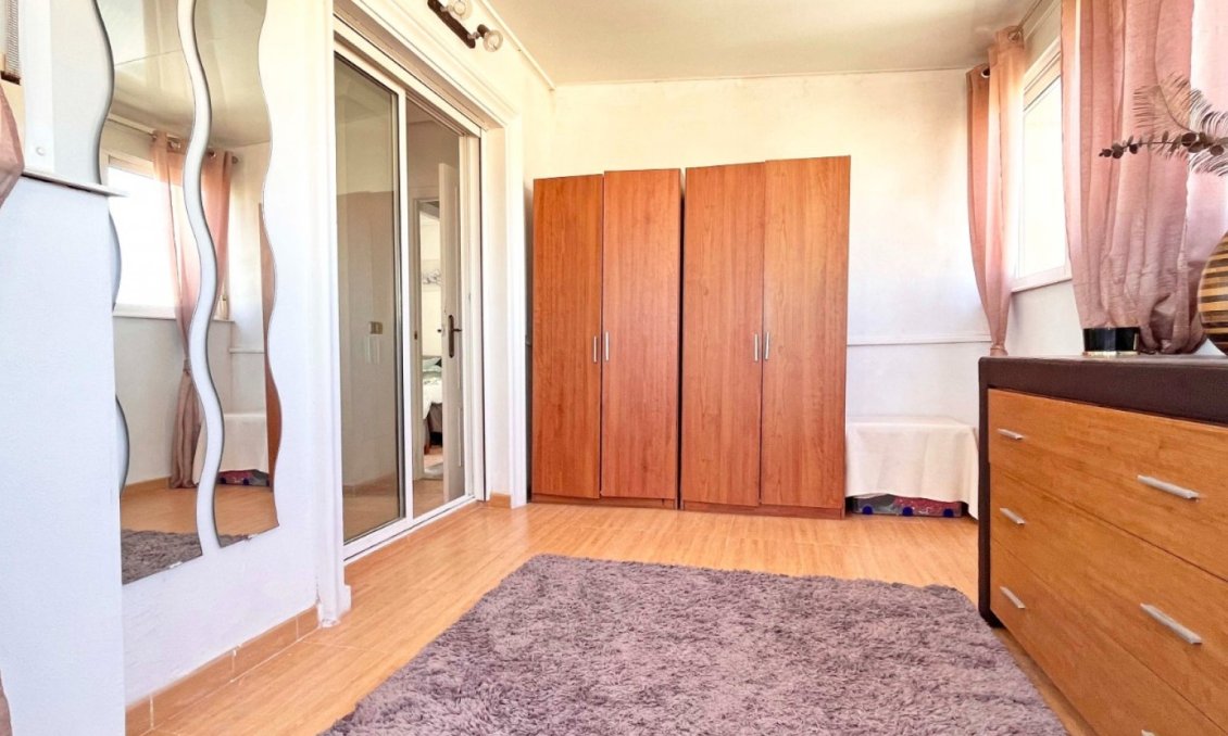 Revânzare - Vilă -
Orihuela Costa - Costa Blanca