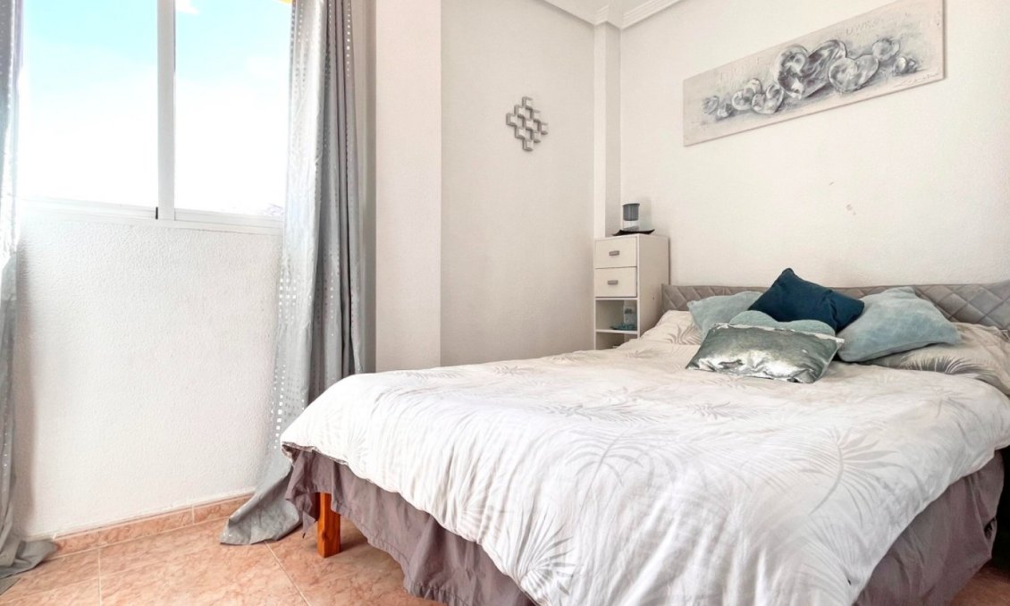 Revânzare - Vilă -
Orihuela Costa - Costa Blanca