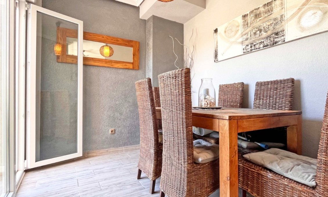 Revânzare - Vilă -
Orihuela Costa - Costa Blanca