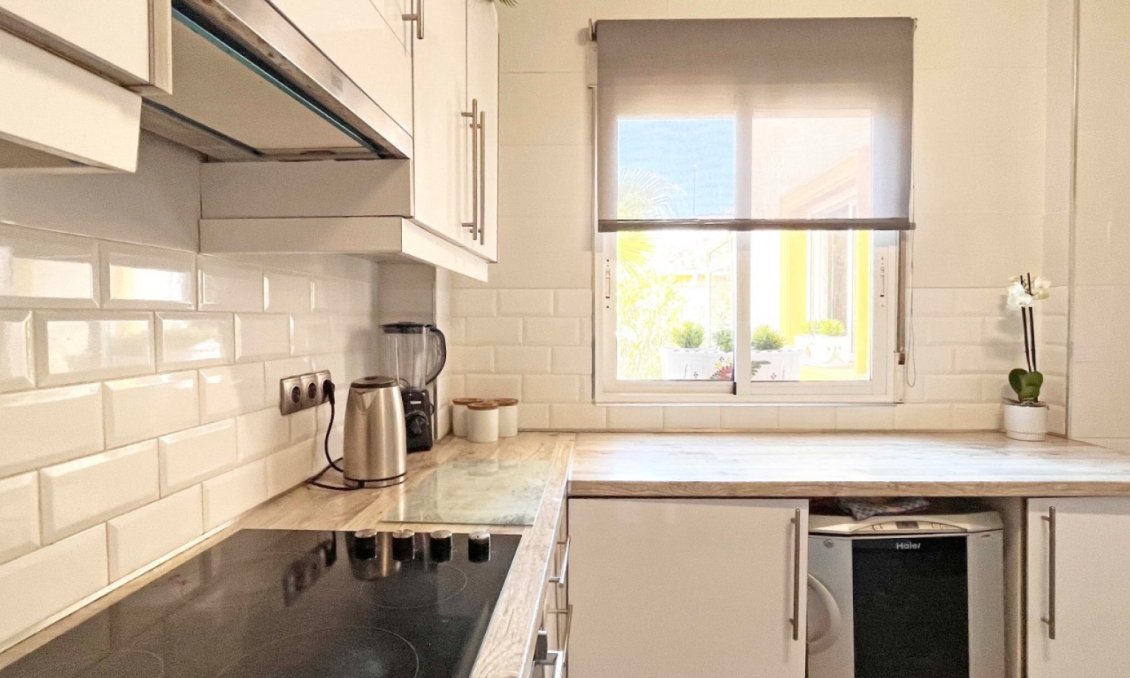 Revânzare - Vilă -
Orihuela Costa - Costa Blanca