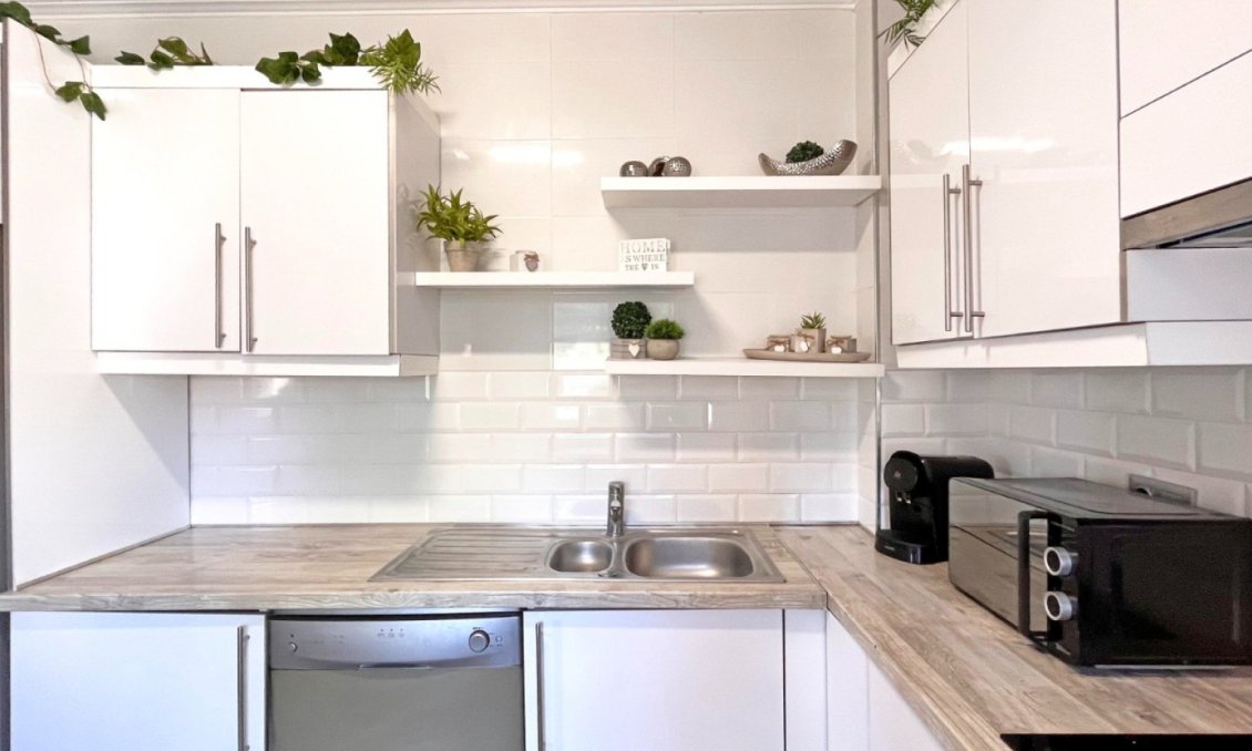 Revânzare - Vilă -
Orihuela Costa - Costa Blanca