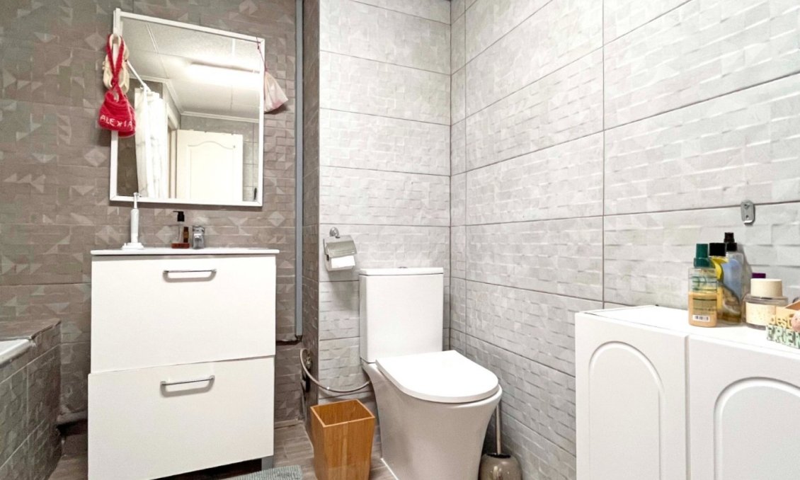 Revânzare - Vilă -
Orihuela Costa - Costa Blanca