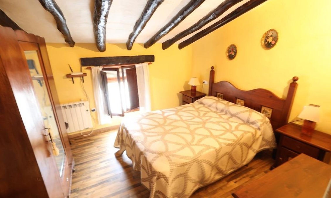 Resale - Villa -
Fortuna - Inland