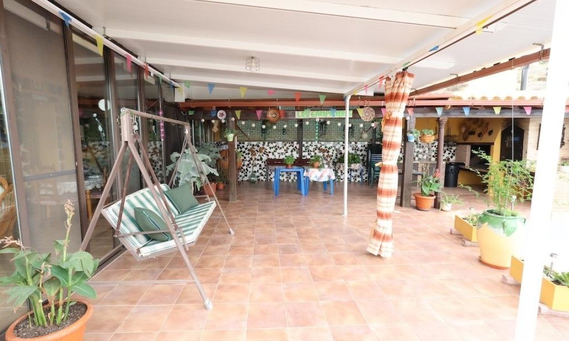 Resale - Villa -
Fortuna - Inland