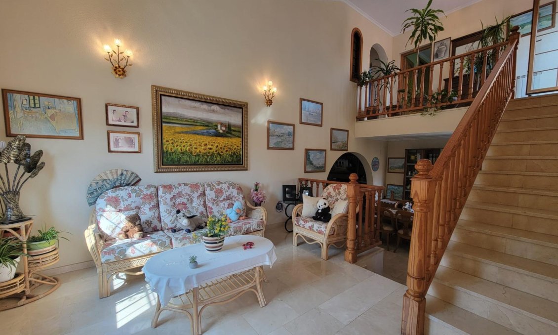 Wiederverkauf - Villa -
Torrevieja - Aguas Nuevas