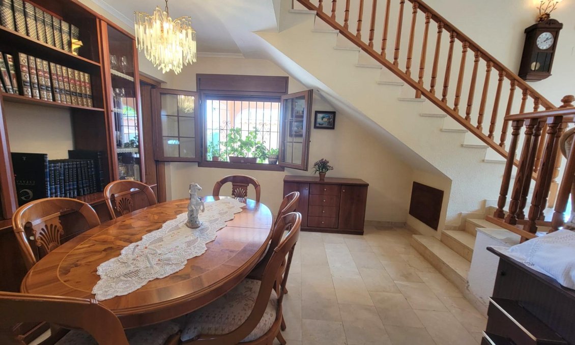 Wiederverkauf - Villa -
Torrevieja - Aguas Nuevas