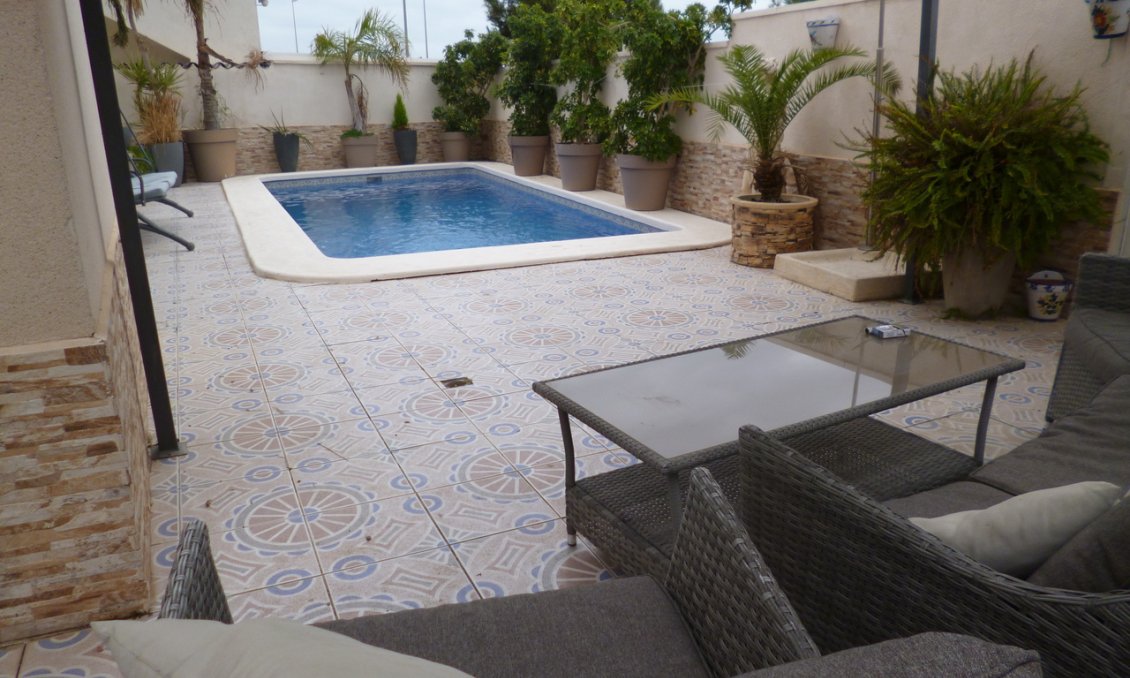 Revente - Villa -
Playa Flamenca - Costa Blanca