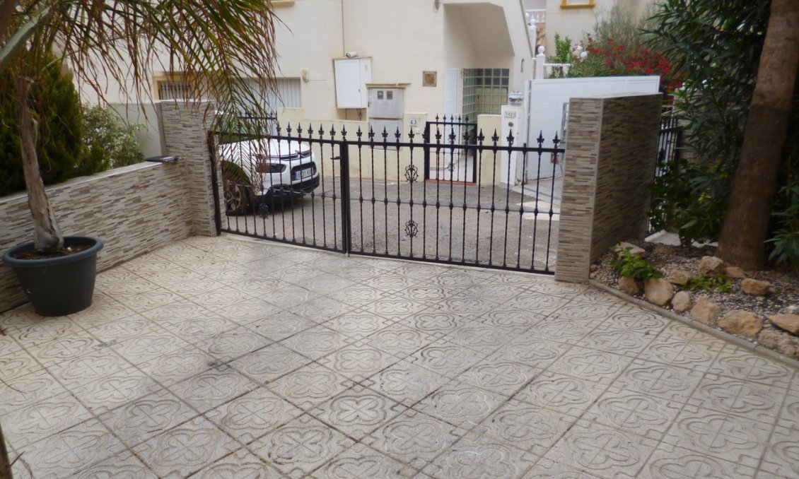 Revente - Villa -
Playa Flamenca - Costa Blanca