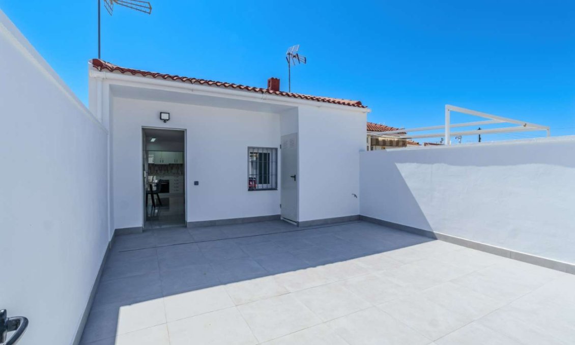 Wiederverkauf - Bungalow -
Torrevieja - Costa Blanca