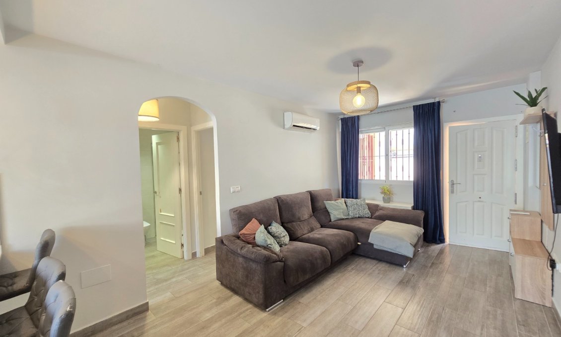 Használt Ingatlanok - Apartman -
Orihuela Costa - Costa Blanca