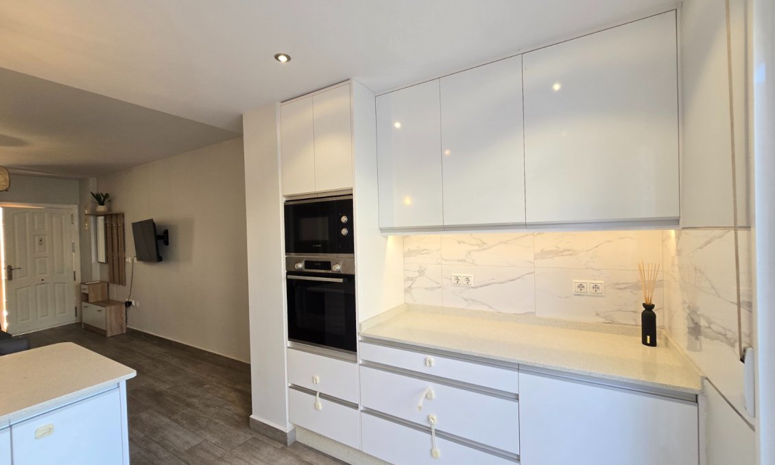 Használt Ingatlanok - Apartman -
Orihuela Costa - Costa Blanca