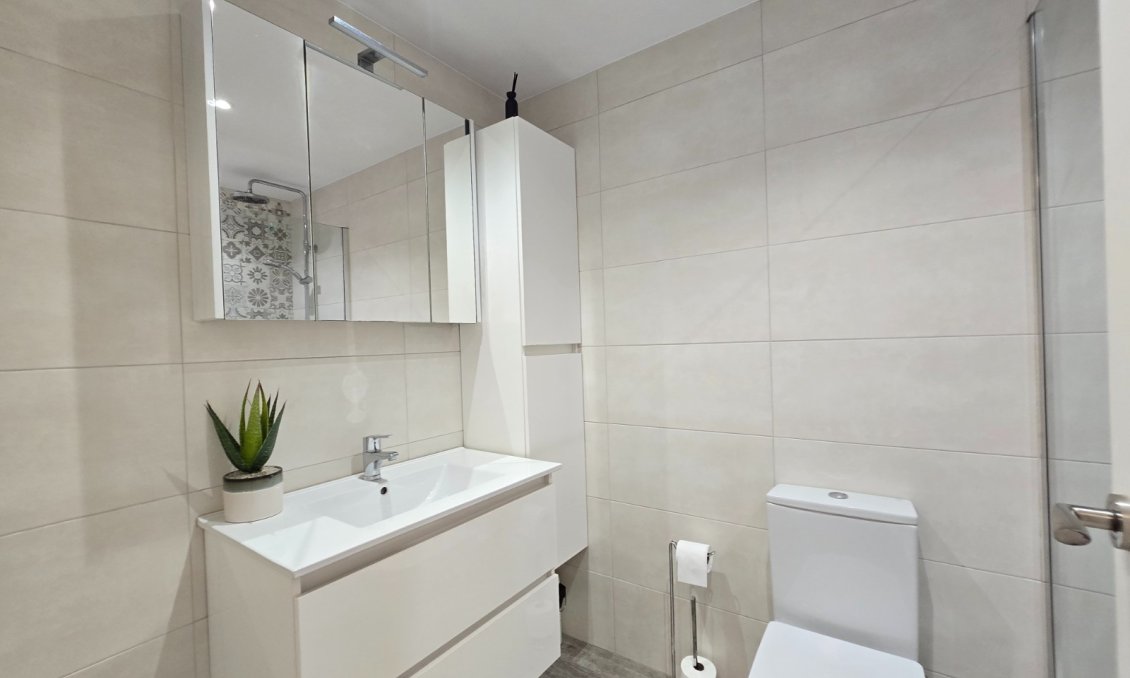 Használt Ingatlanok - Apartman -
Orihuela Costa - Costa Blanca