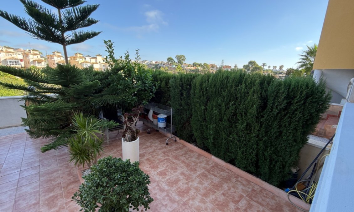 Resale - Apartment -
Orihuela - Inland