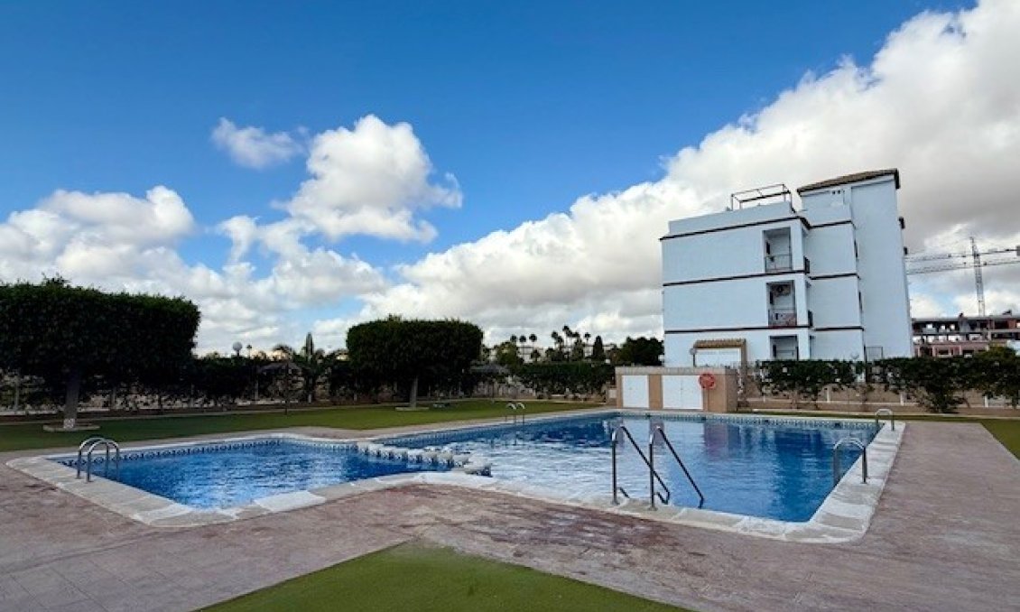 Használt Ingatlanok - Apartman -
Orihuela Costa - Costa Blanca