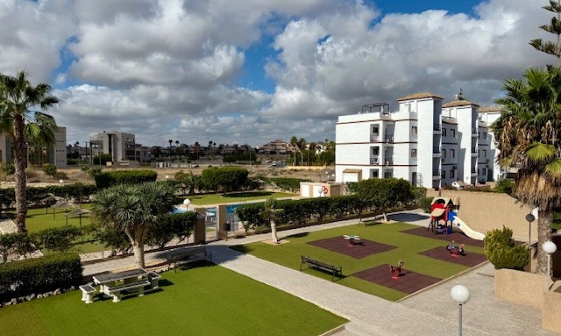 Használt Ingatlanok - Apartman -
Orihuela Costa - Costa Blanca