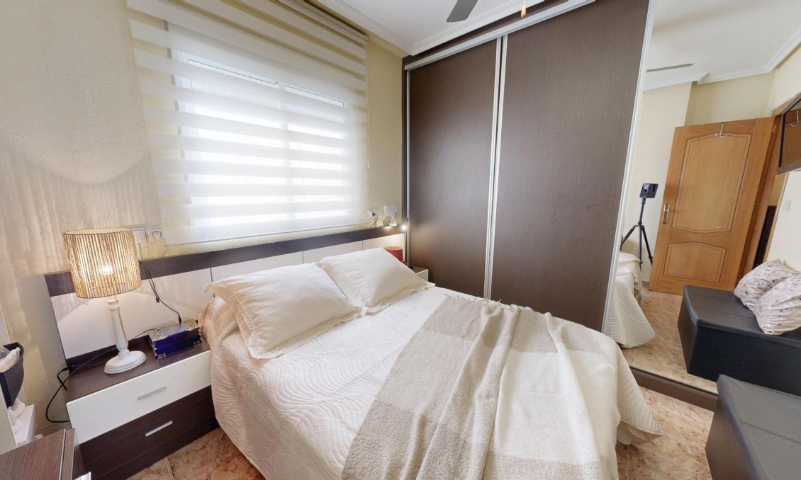 Resale - Apartment -
Torrevieja - Estacion De Autobuses