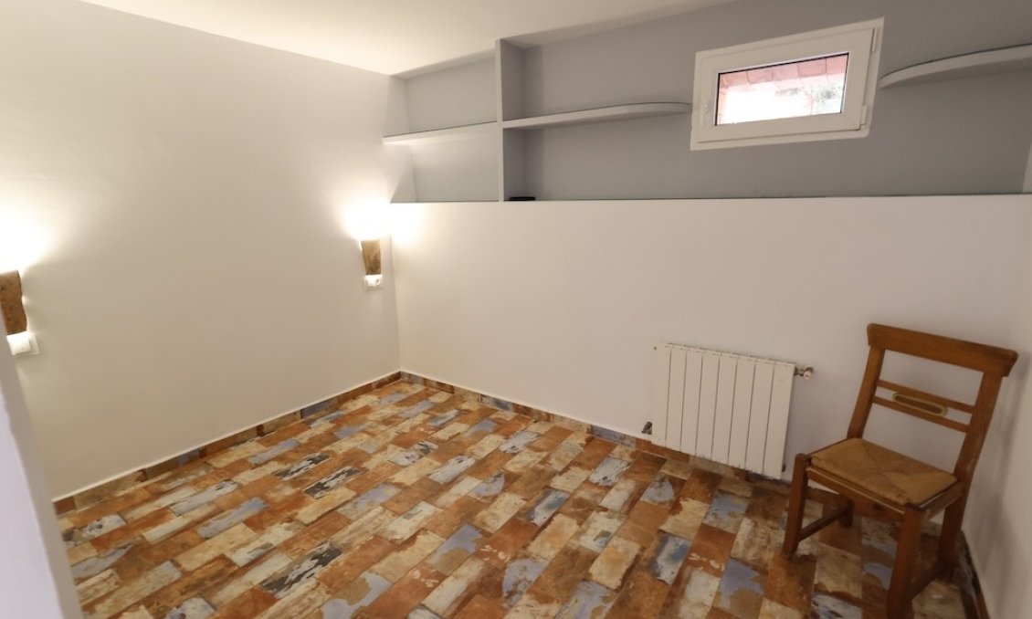 Wiederverkauf - Villa -
Villamartin - Costa Blanca