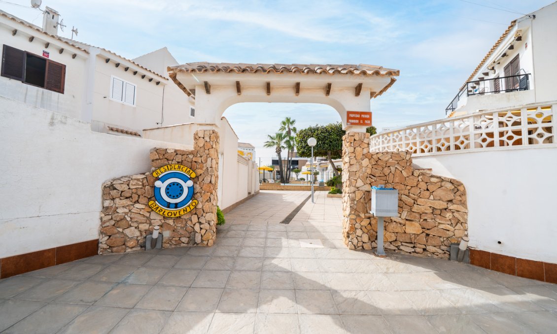 Wiederverkauf - Bungalow -
Torrevieja - La Mata
