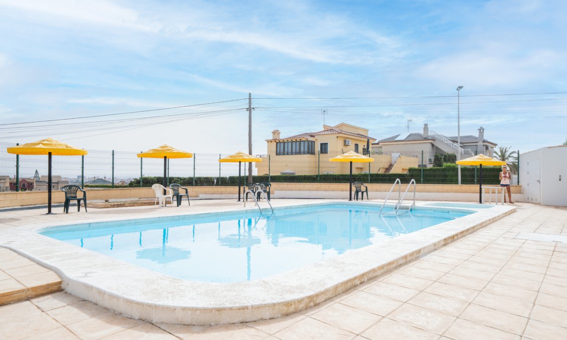 Wiederverkauf - Bungalow -
Torrevieja - La Mata