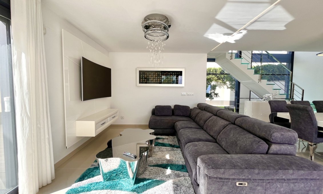 Wiederverkauf - Villa -
San Miguel de Salinas - Inland