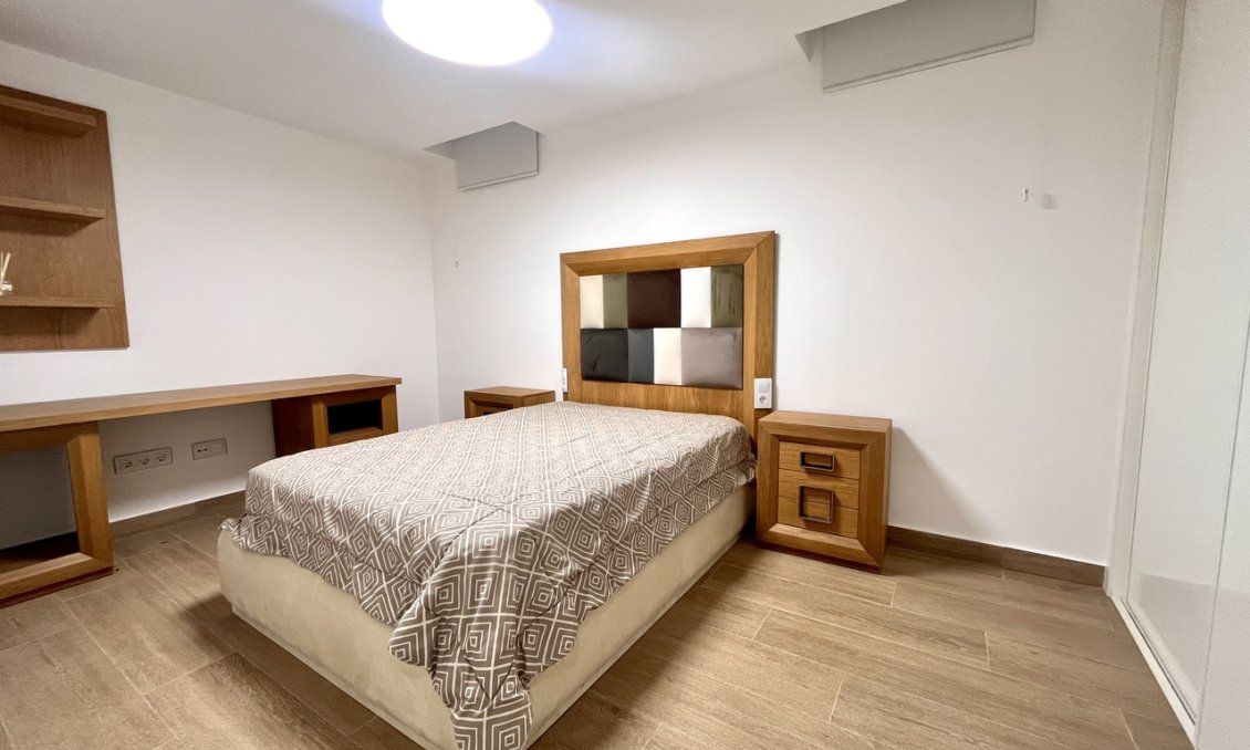 Wiederverkauf - Villa -
San Miguel de Salinas - Inland