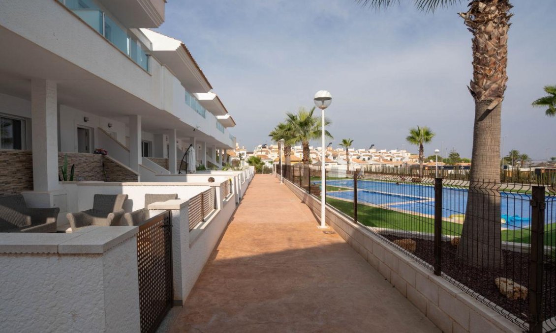 Resale - Duplex -
Los Balcones - Costa Blanca