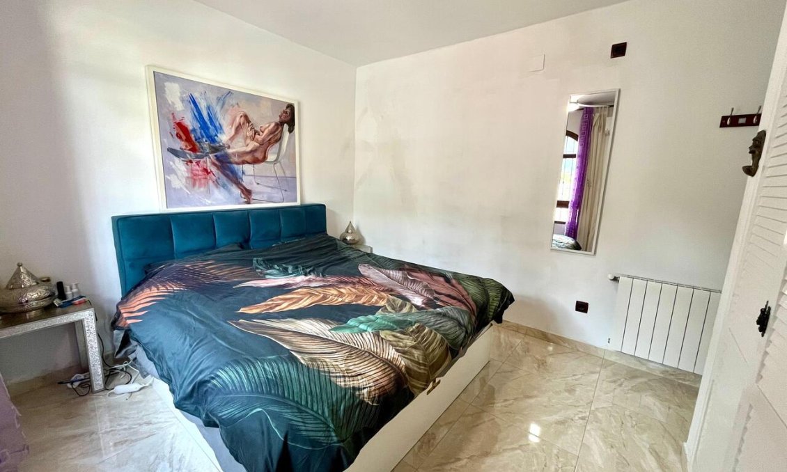 Wiederverkauf - Villa -
Villamartin - Costa Blanca