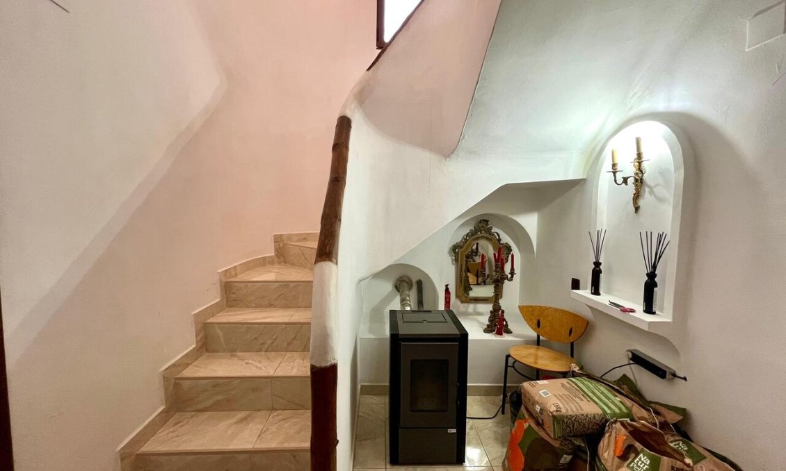 Wiederverkauf - Villa -
Villamartin - Costa Blanca