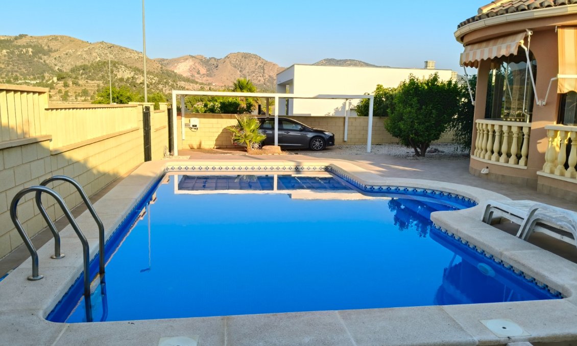 Wiederverkauf - Villa -
La Romana - Inland