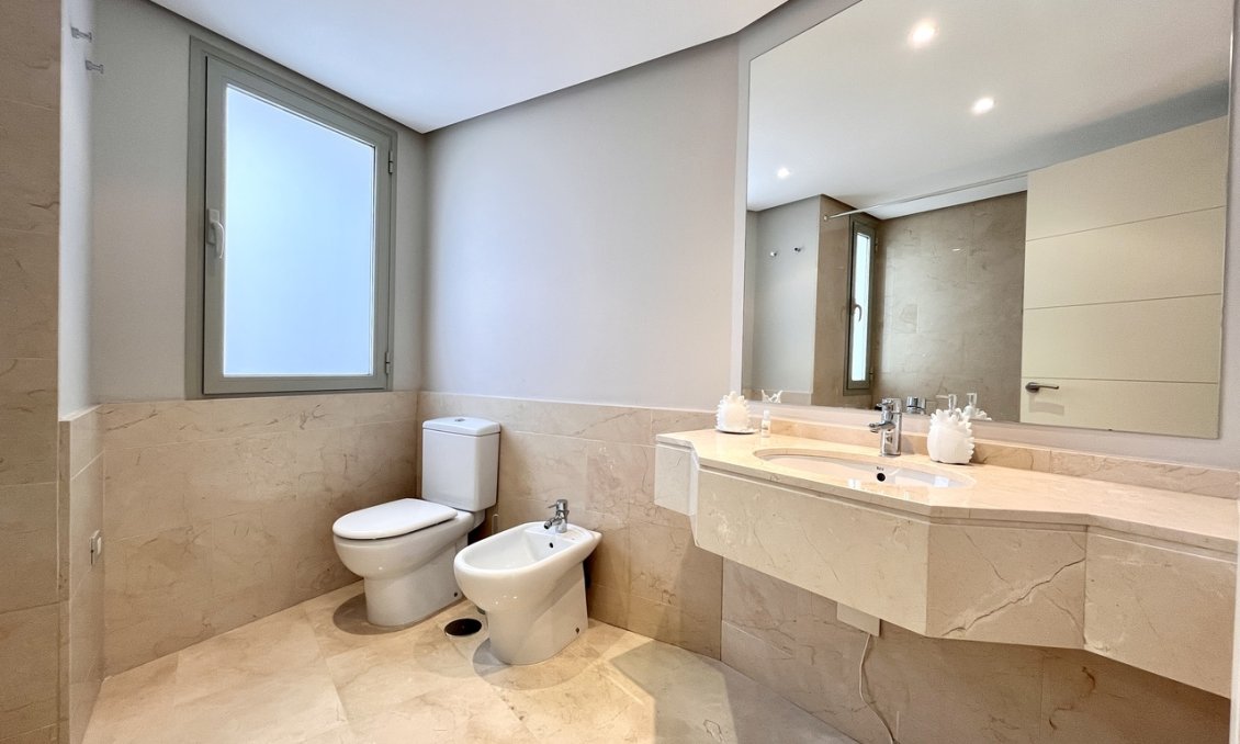 Resale - Apartment -
Las Colinas Golf - Costa Blanca