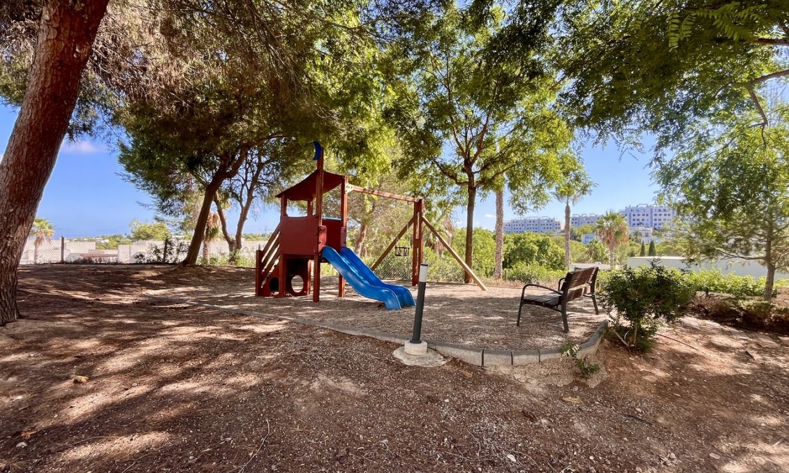 Resale - Apartment -
Las Colinas Golf - Costa Blanca