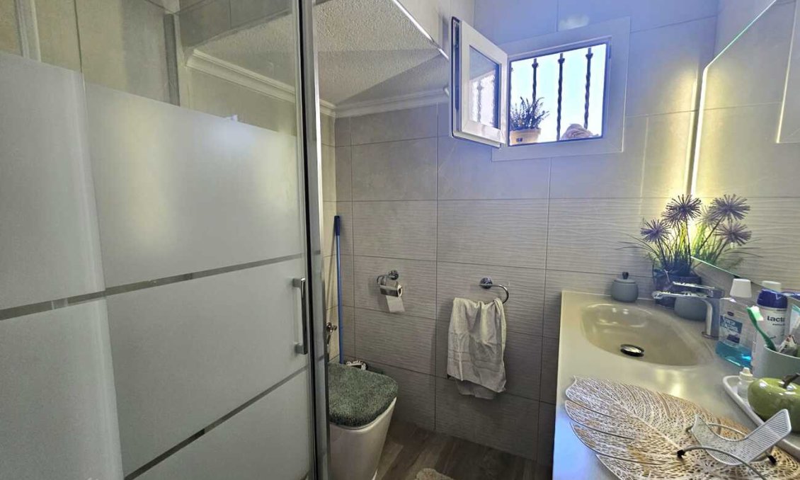 Resale - Villa -
Torrevieja - Torre Del Moro