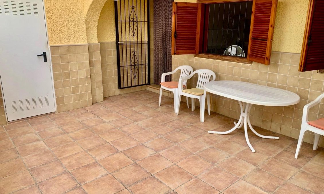 Wiederverkauf - Wohnung -
Torrevieja - La Mata