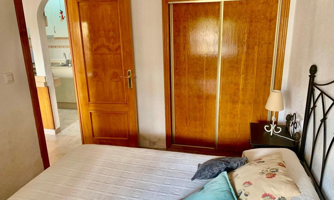 Wiederverkauf - Wohnung -
Torrevieja - La Mata