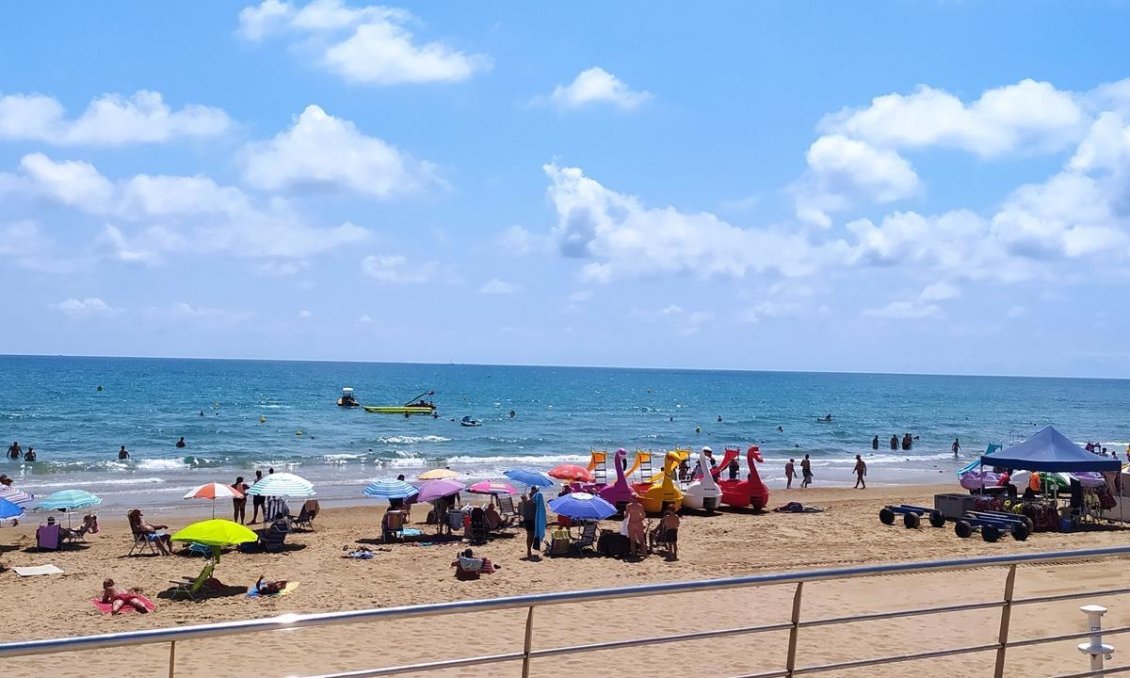 Wiederverkauf - Wohnung -
Torrevieja - La Mata