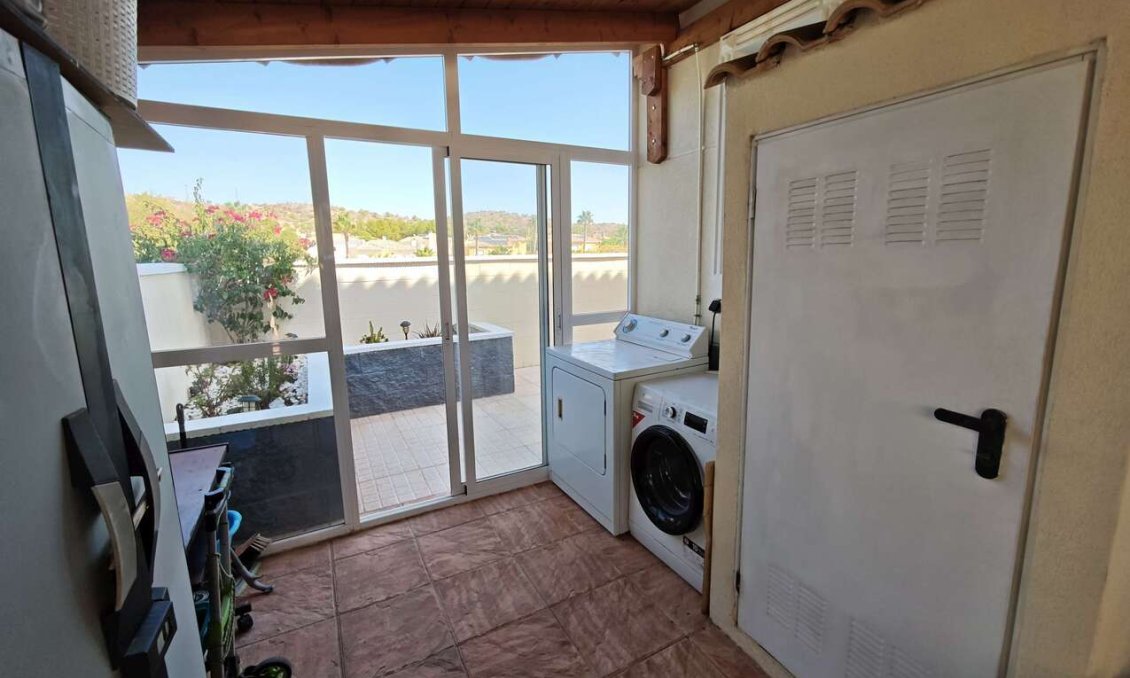 Resale - Villa -
Aspe - Inland