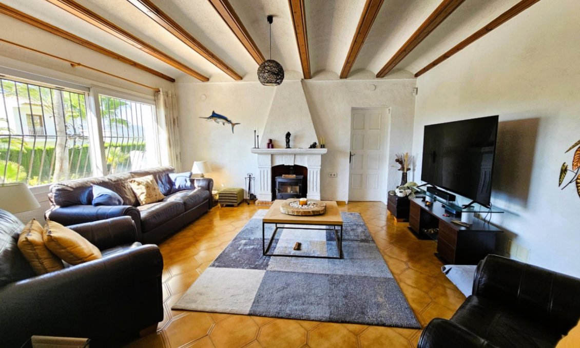 Wiederverkauf - Villa -
Jávea - Costa Blanca