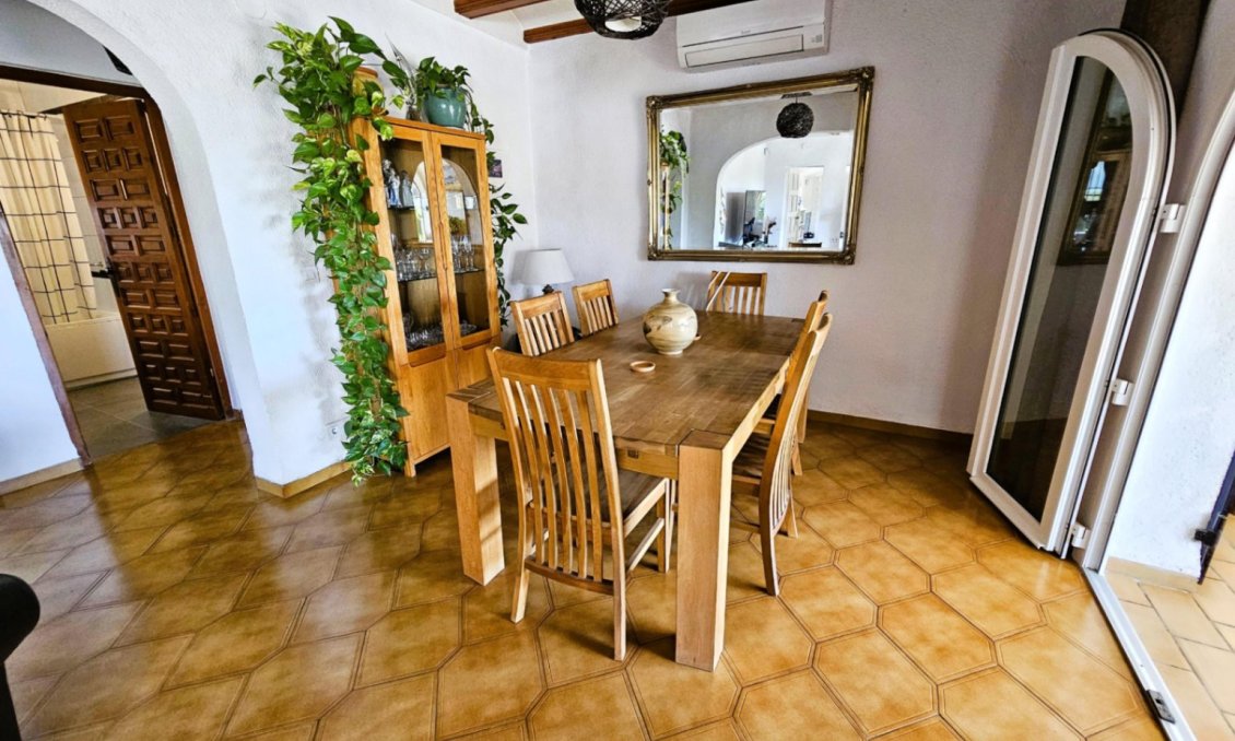 Wiederverkauf - Villa -
Jávea - Costa Blanca