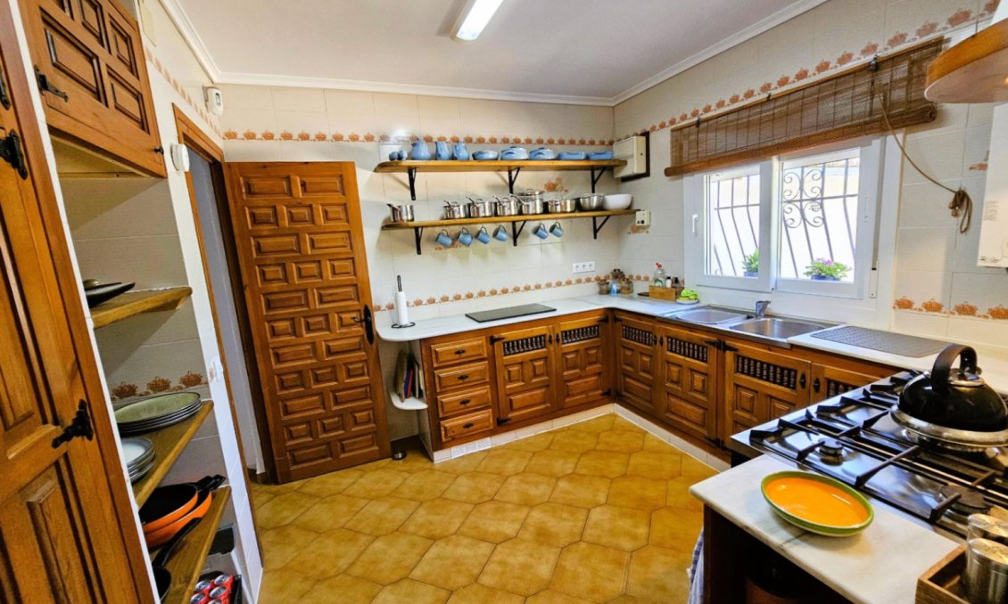 Wiederverkauf - Villa -
Jávea - Costa Blanca