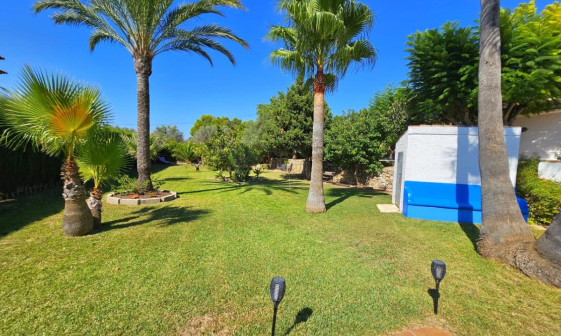 Wiederverkauf - Villa -
Jávea - Costa Blanca