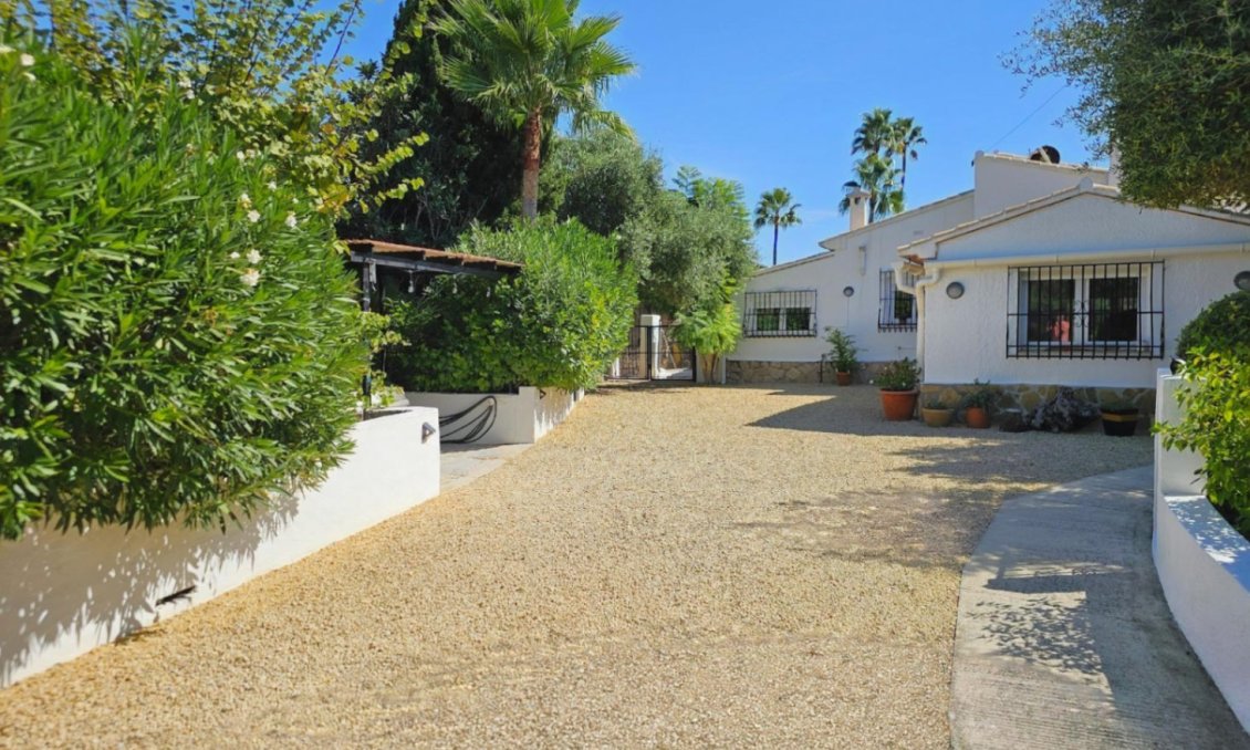 Wiederverkauf - Villa -
Jávea - Costa Blanca