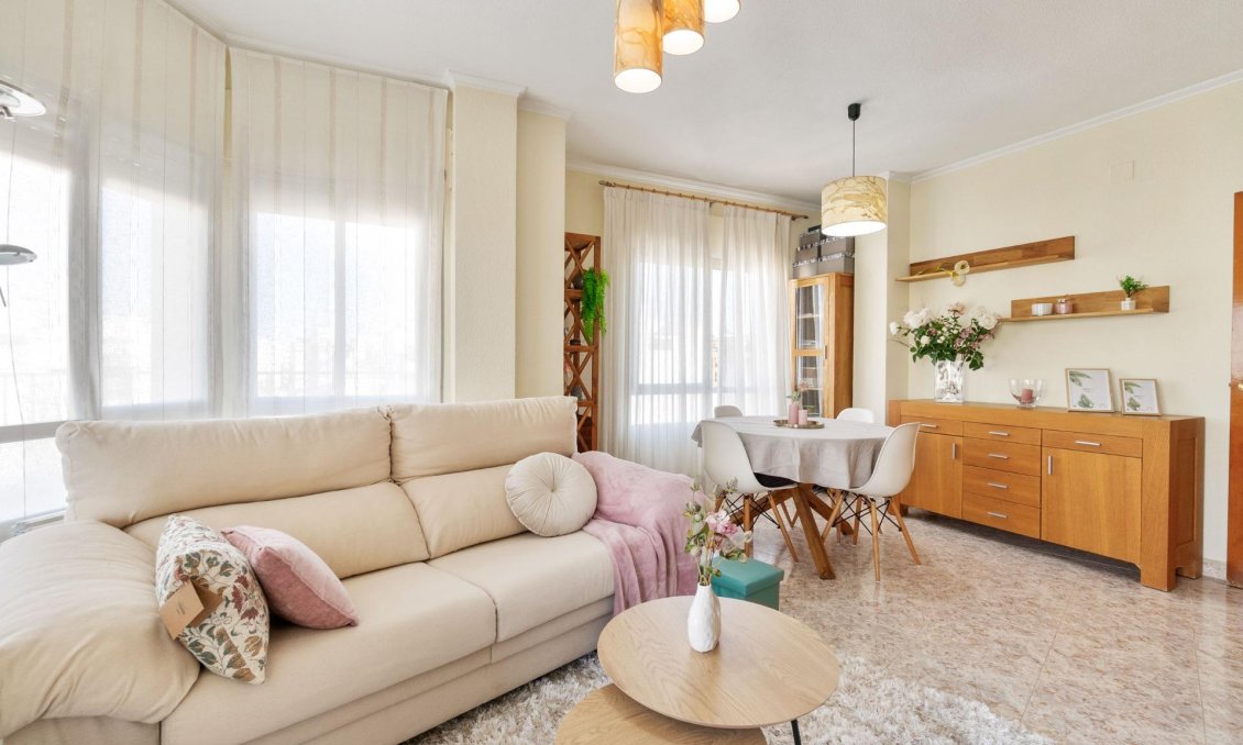 Resale - Apartment -
Torrevieja