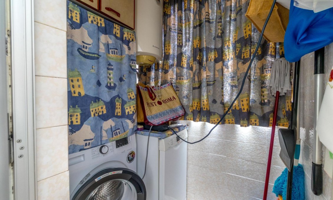 Resale - Apartment -
Torrevieja