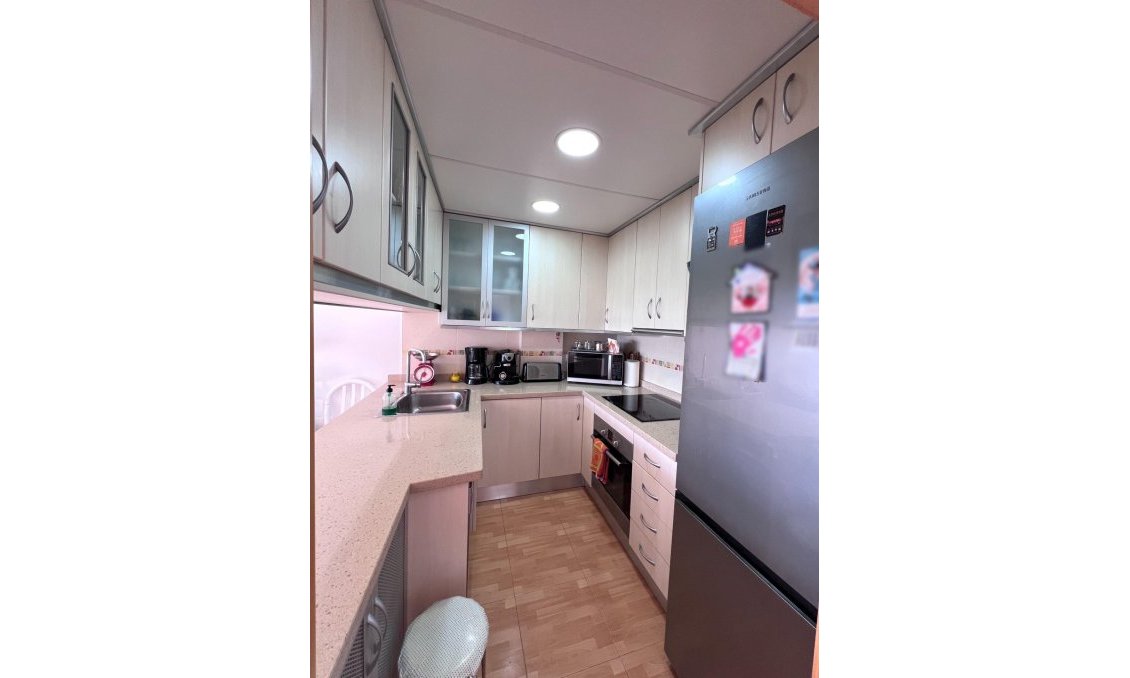 Resale - Apartment -
Torrevieja - Playa de los Locos