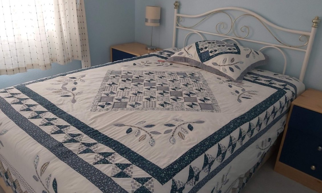 Resale - Villa -
Benimar - Costa Blanca