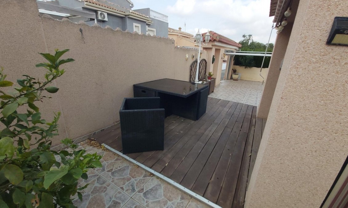 Resale - Villa -
Benimar - Costa Blanca