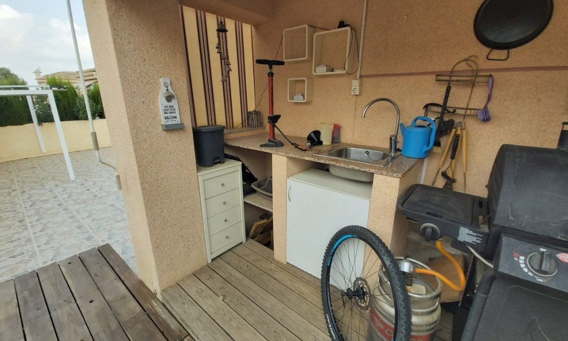 Resale - Villa -
Benimar - Costa Blanca