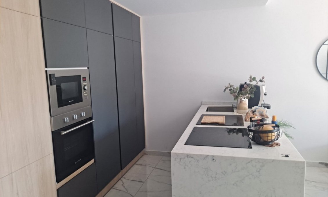 Wiederverkauf - Wohnung -
Playa Flamenca - Costa Blanca